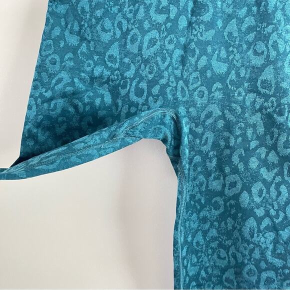 Gymshark | Women’s The Adapt Animal Seamless Leggings Teal Blue Leopard Cheetah - Picture 8 of 11